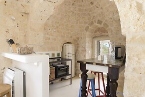 Trullo Cecapesce con Piscina by Wonderful Italy