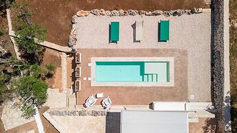 Trullo Cecapesce con Piscina by Wonderful Italy