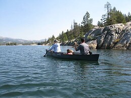 Sweet Retreat Movie Theater, Poolping-pong, Bbq, Summer Swimming