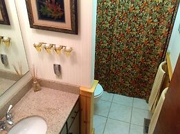 Sweet Retreat Movie Theater, Poolping-pong, Bbq, Summer Swimming