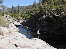 Sweet Retreat Movie Theater, Poolping-pong, Bbq, Summer Swimming