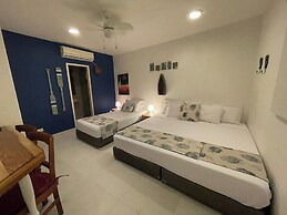 7cn3 House In The Historic Center