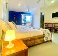 7cn3 House In The Historic Center