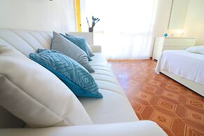 Holiday Home 'aurora A Otranto' With Balcony and Air Conditioning