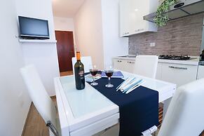 Holiday Home 'aurora A Otranto' With Balcony and Air Conditioning