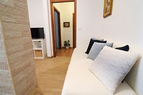 Holiday Home 'aurora A Otranto' With Balcony and Air Conditioning