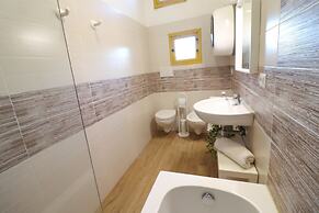 Holiday Home 'aurora A Otranto' With Balcony and Air Conditioning