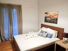 Comfortable Apartment in Acropolis