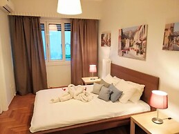 Comfortable Apartment in Acropolis