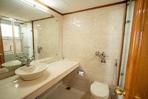 Hotel Baljees Regency