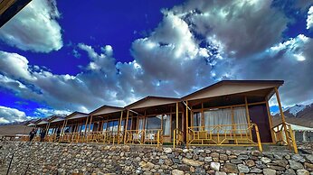 Pangong Heritage Resort