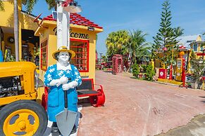 Apinya Resort Bangsarey