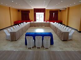 Apinya Resort Bangsarey