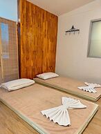 Apinya Resort Bangsarey