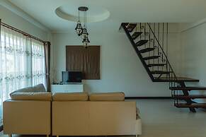 Apinya Resort Bangsarey