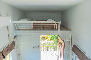 Apinya Resort Bangsarey