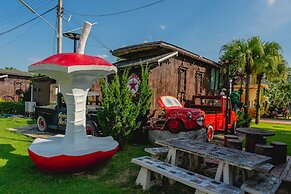 Apinya Resort Bangsarey