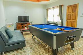 Apinya Resort Bangsarey