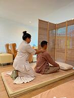 Apinya Resort Bangsarey