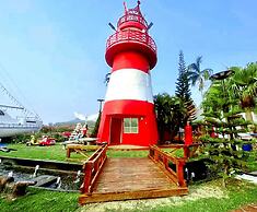 Apinya Resort Bangsarey