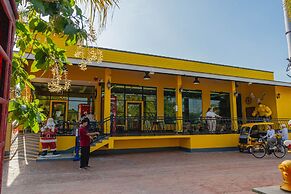 Apinya Resort Bangsarey