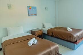 Apinya Resort Bangsarey