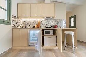 Rondaia Suites & Villas