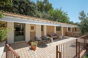 Rondaia Suites & Villas