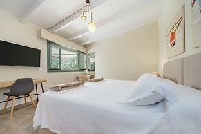 Rondaia Suites & Villas