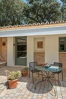 Rondaia Suites & Villas