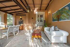 Rondaia Suites & Villas