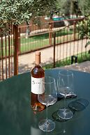 Rondaia Suites & Villas