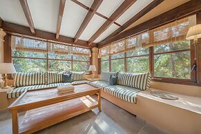 Rondaia Suites & Villas