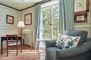 Rondaia Suites & Villas