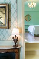 Rondaia Suites & Villas