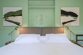 Rondaia Suites & Villas