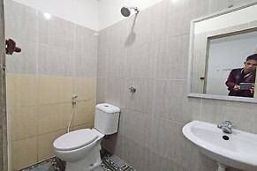 OYO 92157 Benteng Kost