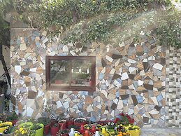 Sangita Resorts Naukuchiatal