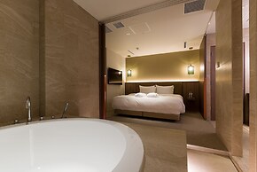 THE skM TOKYO HOTEL&DINING