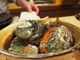 THE skM TOKYO HOTEL&DINING