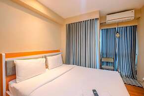 Comfort And Cozy Living Studio Room At Tifolia Apartment