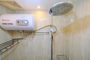 Comfort And Cozy Living Studio Room At Tifolia Apartment