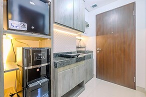 Great Choice And Comfortable Studio Transpark Cibubur Apartment