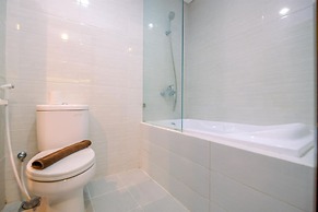 Cozy Living And Spacious Studio At 28Th Floor Kemang Village Apartment