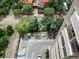 Modern And Comfortable 1Br Apartment Belmont Residence