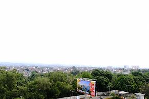 Spacious 3Br At Gateway Pasteur Apartment