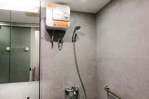 Homey 1Br At Apartment Parahyangan Residence