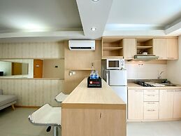 Comfort 2Br At 6Th Floor Metropark Condominium Jababeka Apartment