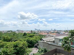 Comfort 2Br At 6Th Floor Metropark Condominium Jababeka Apartment