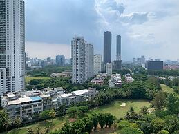 Lavish And Elegant 1Br At The Mansion Kemayoran Apartment